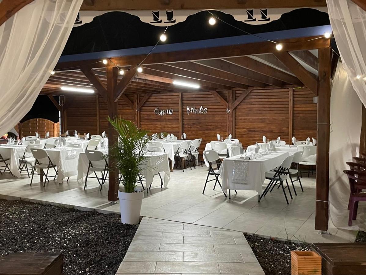 Les Creolines Aparthotel Sainte-Luce Exterior photo