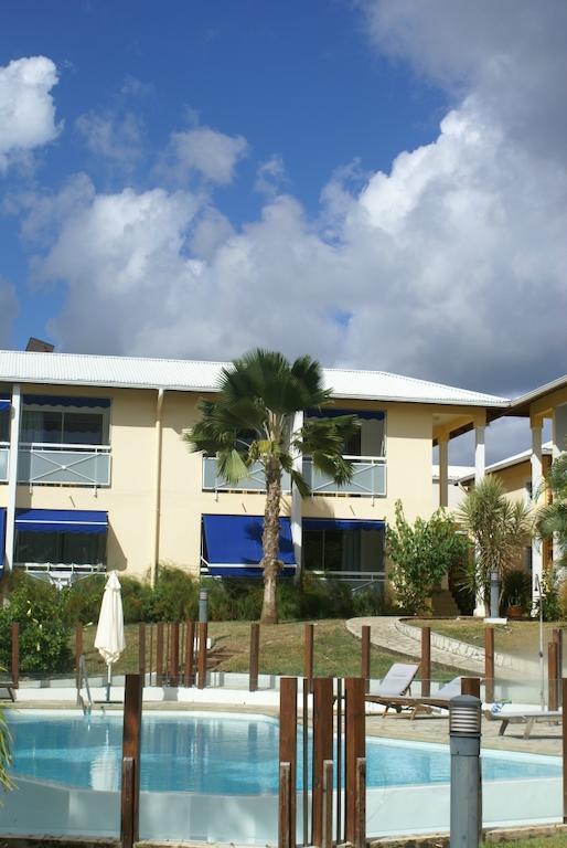 Les Creolines Aparthotel Sainte-Luce Exterior photo